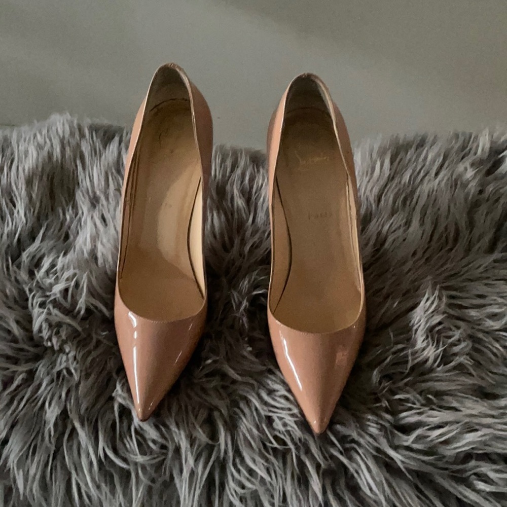 Christian Louboutin So Kate